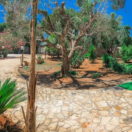 Вилла Ducale Порто-Чезарео